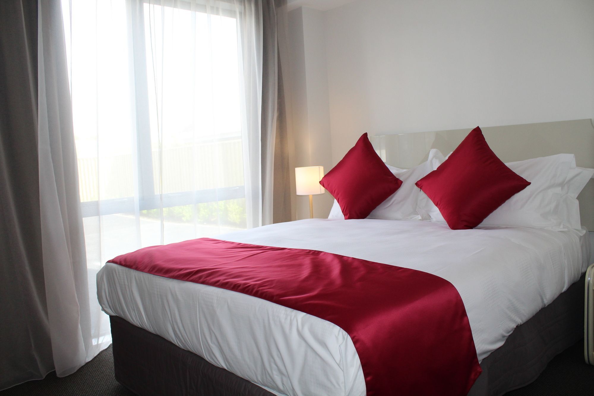 Bealey Plaza Motel Christchurch Eksteriør bilde A bed runner